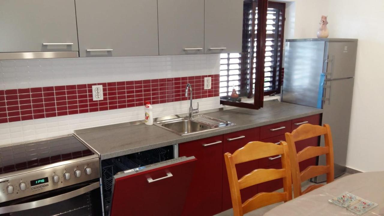 Apartmani Slavica Makarska Esterno foto
