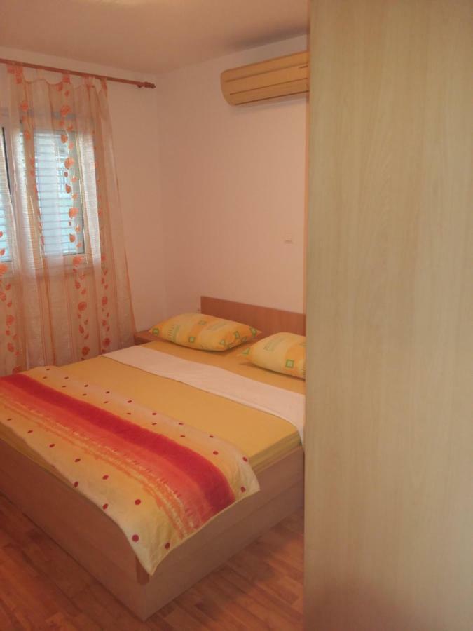 Apartmani Slavica Makarska Esterno foto