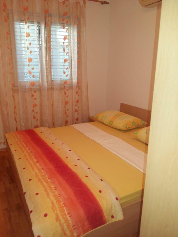 Apartmani Slavica Makarska Esterno foto