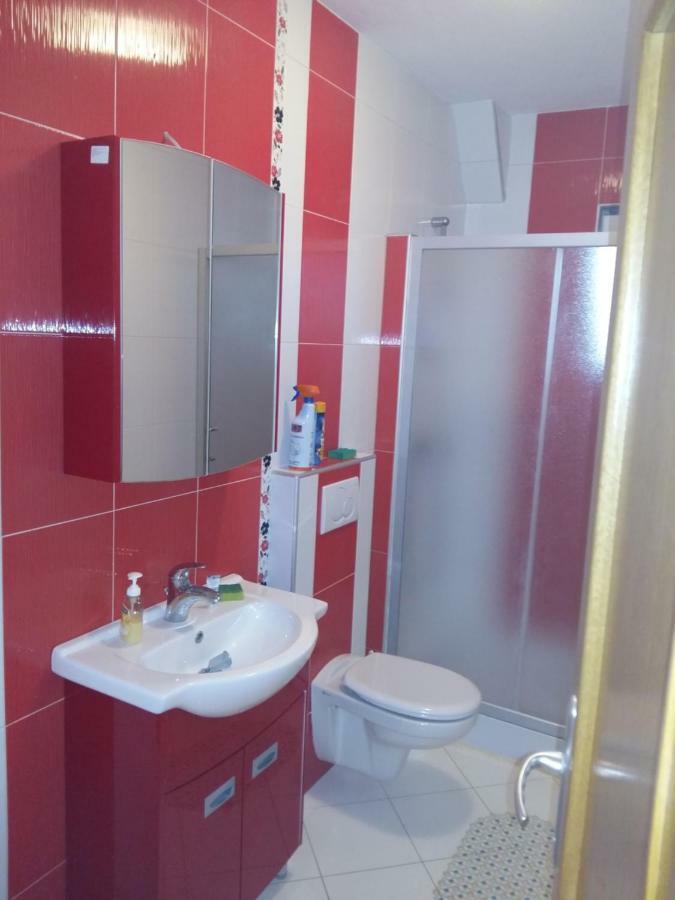 Apartmani Slavica Makarska Esterno foto